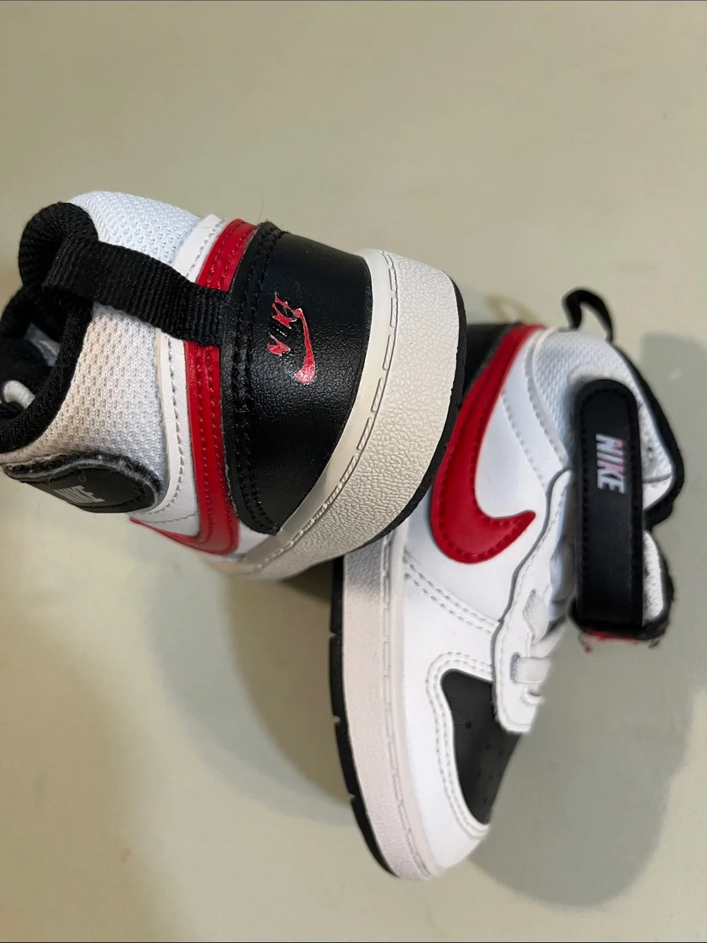 Nike Kids High-Top Sneakers in White, Black & Red